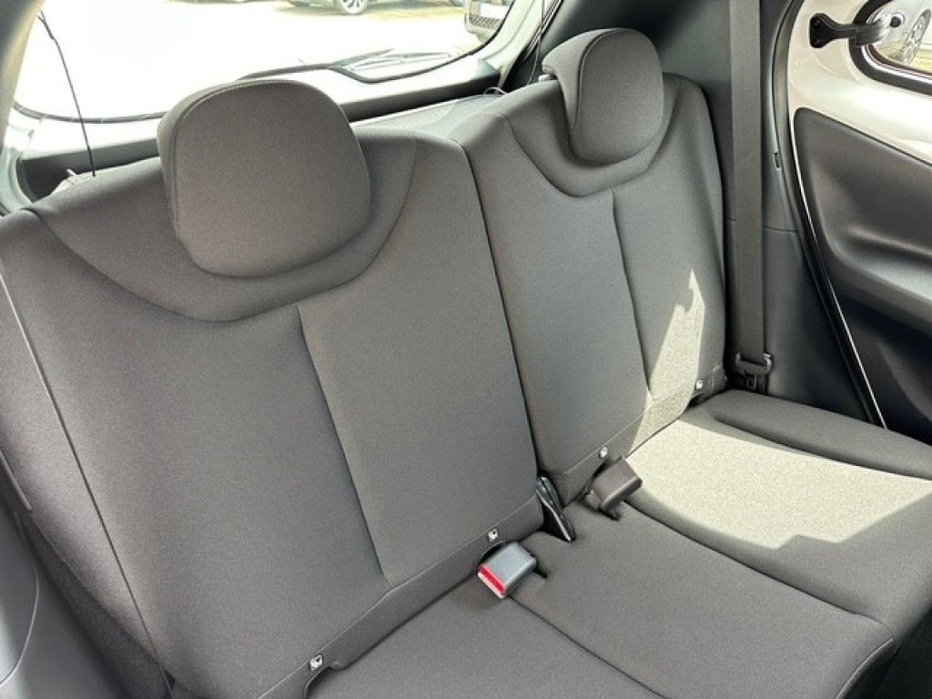 Foto 1 - Toyota Aygo X Business Edition, Schneeweiß
