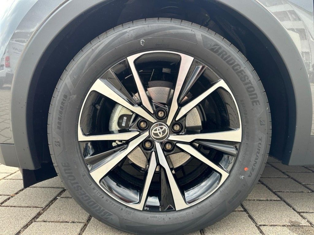 Foto 1 - C-HR 1.8 Hybrid Teamplayer, Marlingrau metallic / Dach schwarz